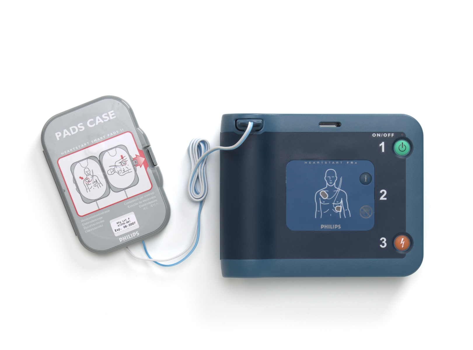 Philips HeartStart FRx Defibrillator with Standard Carry Case and Pads